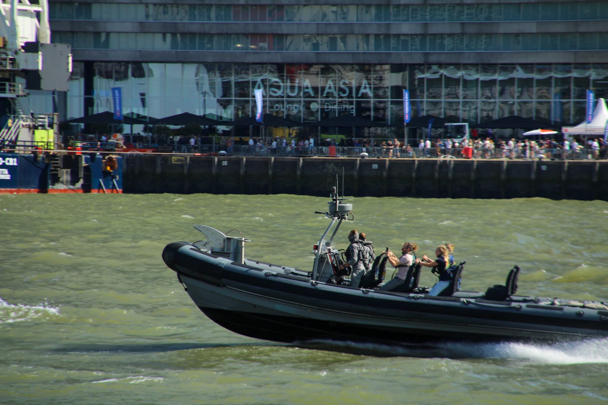 Spectaculaire Wereldhavendagen in Rotterdam: Defensie, hulpdiensten en spannende demonstraties